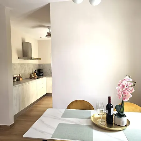 Apartment H&o Solmare By The Sea *