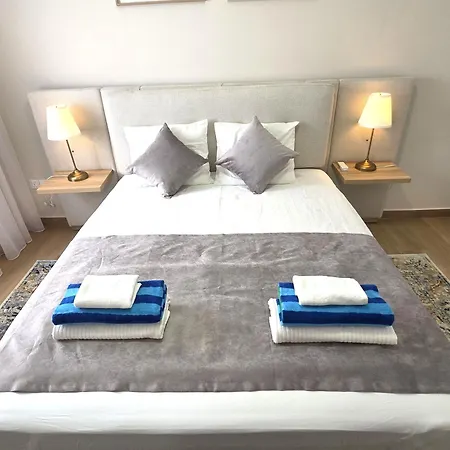 Apartment H&o Solmare By The Sea Paphos
