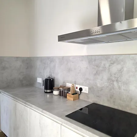 H&o Solmare By The Sea